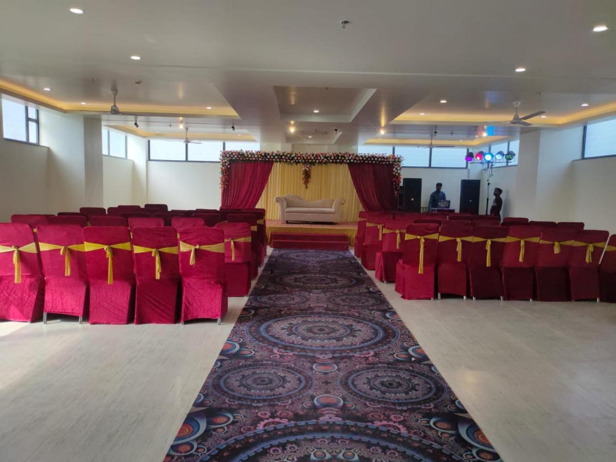 Hotel The Golf 1 Lucknow Extérieur photo