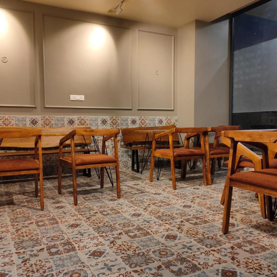 Hotel The Golf 1 Lucknow Extérieur photo