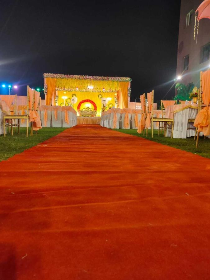 Hotel The Golf 1 Lucknow Extérieur photo