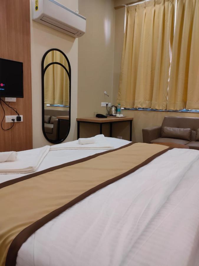 Hotel The Golf 1 Lucknow Extérieur photo