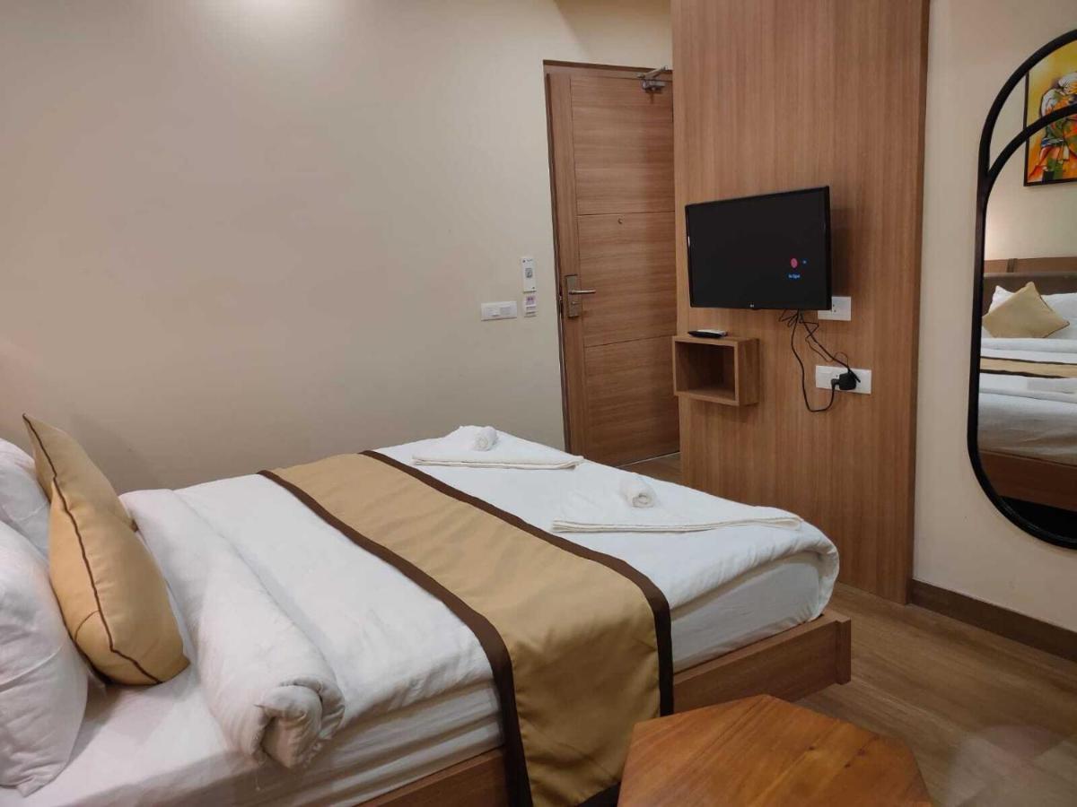 Hotel The Golf 1 Lucknow Extérieur photo