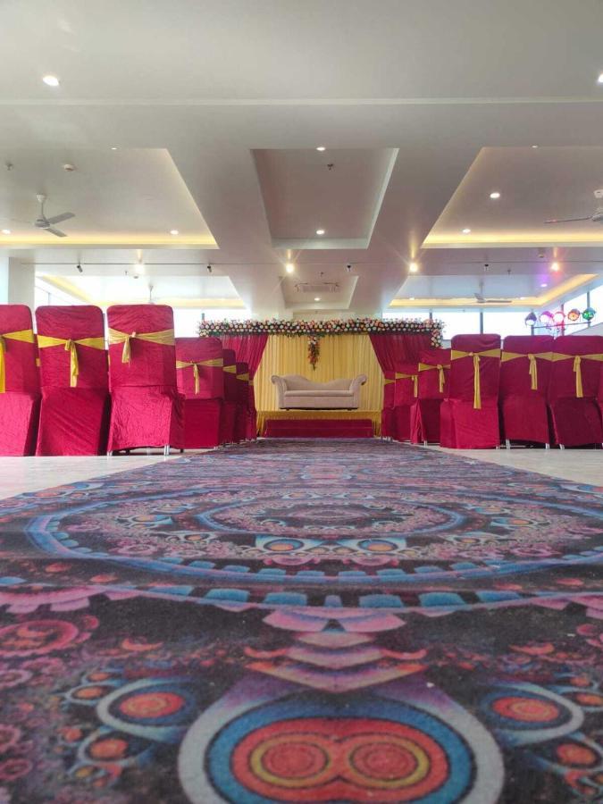 Hotel The Golf 1 Lucknow Extérieur photo